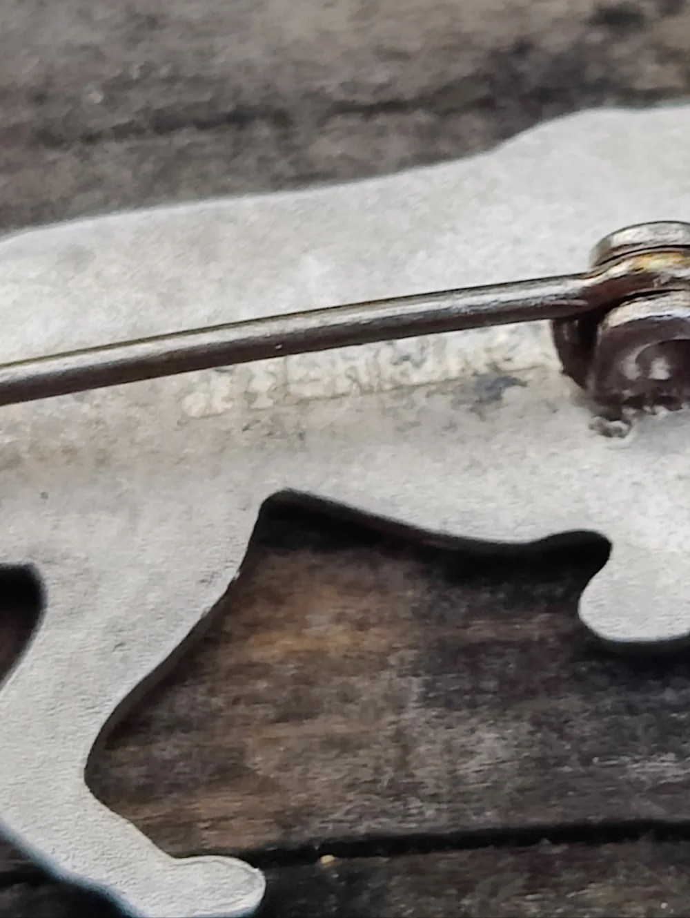 🐕 Vintage Sterling Silver Guilloche Enameled English Pointer Dog Pin - Picture 3 of 5